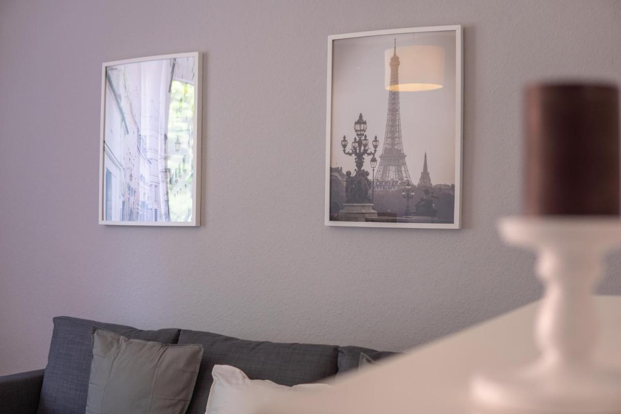 "Purple Chill" Super Zentrale Ferienwohnung Hbf-Messe-Buergerweide-Citygate-Ovb Arena Bremen Bagian luar foto